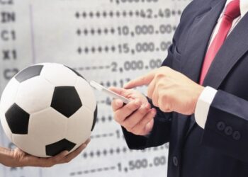 Có nên sử dụng phần mềm cá độ bóng đá?